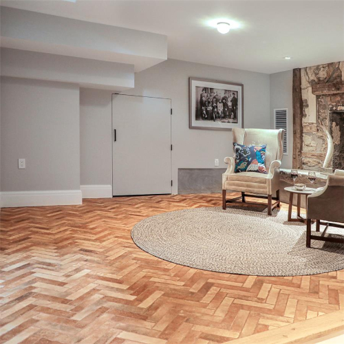 Americana Boston Brick North East 2-1/2"x9-7/8" Porc F/W