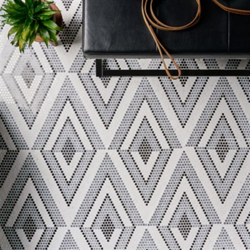 Letizia Black and White